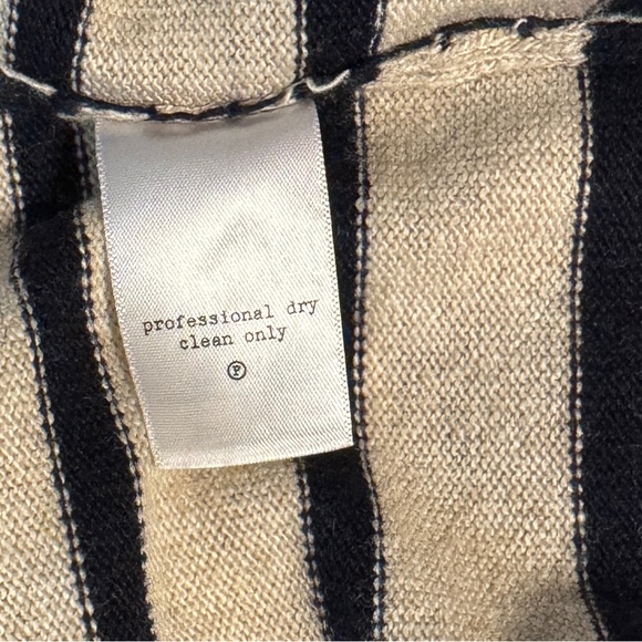 Rag & Bone Wool Blend Sweater, size Large - Picture 10 of 10